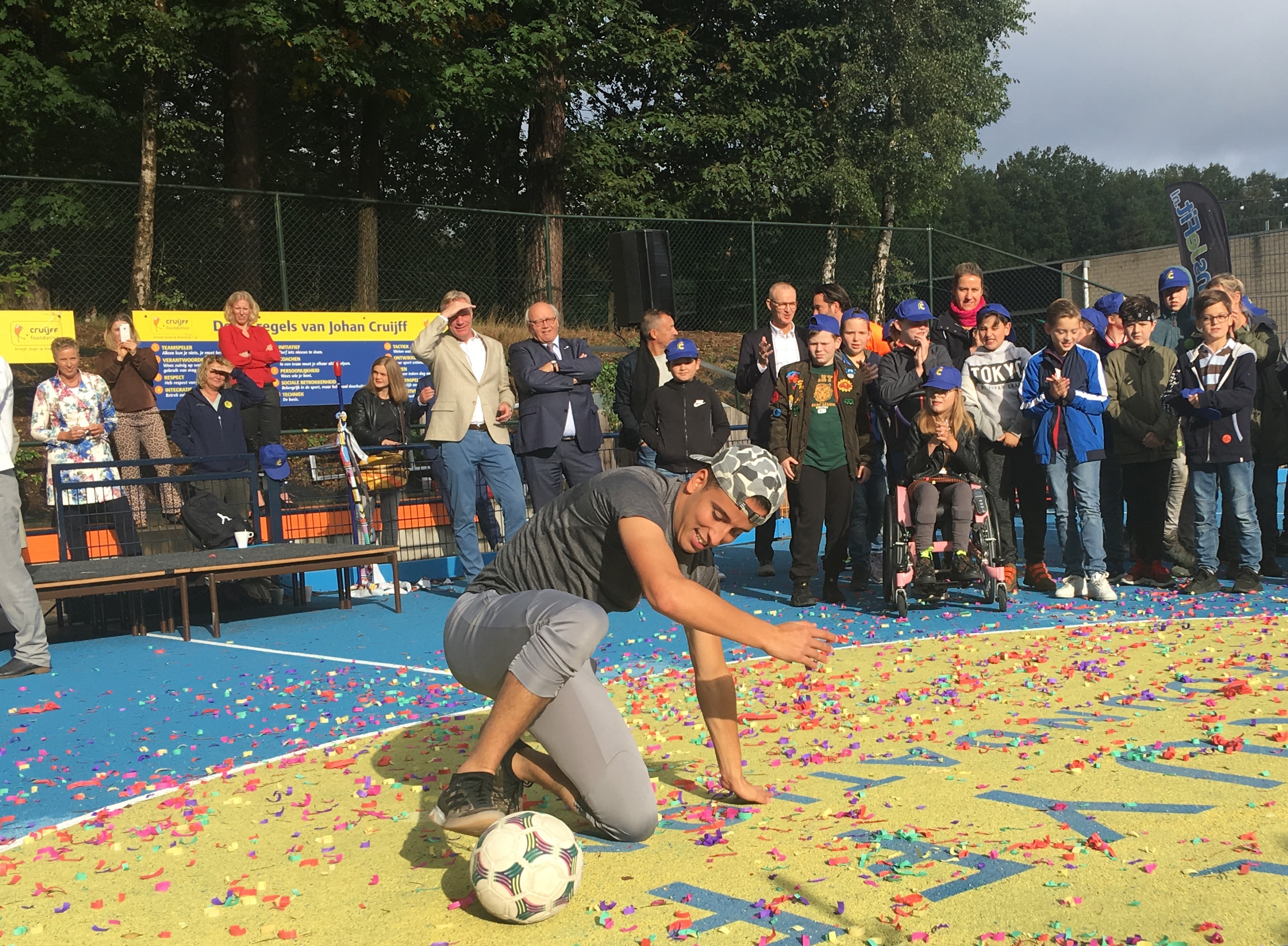 Feestelijke opening Cultuur@CruyffCourts op so Lichtenbeek