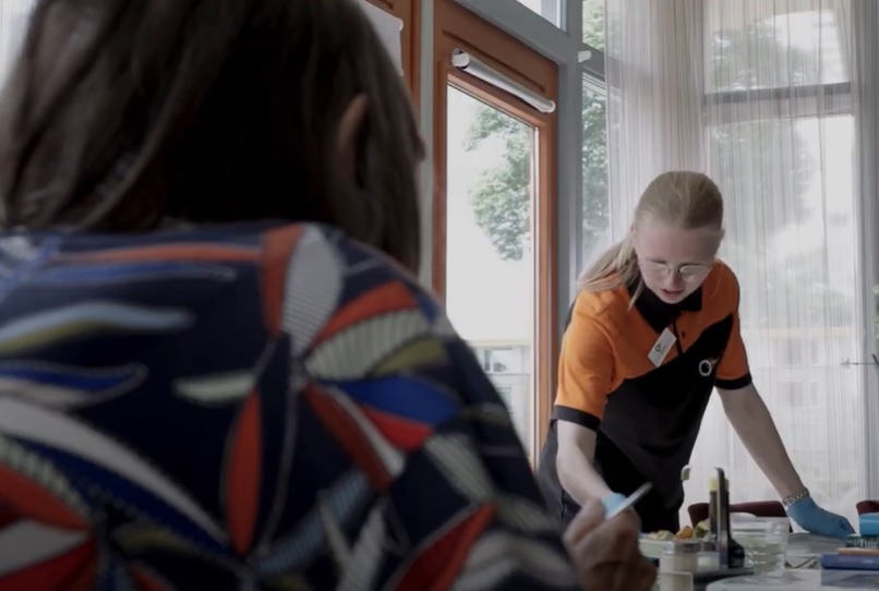 Blije bewoners, gelukkige Floor