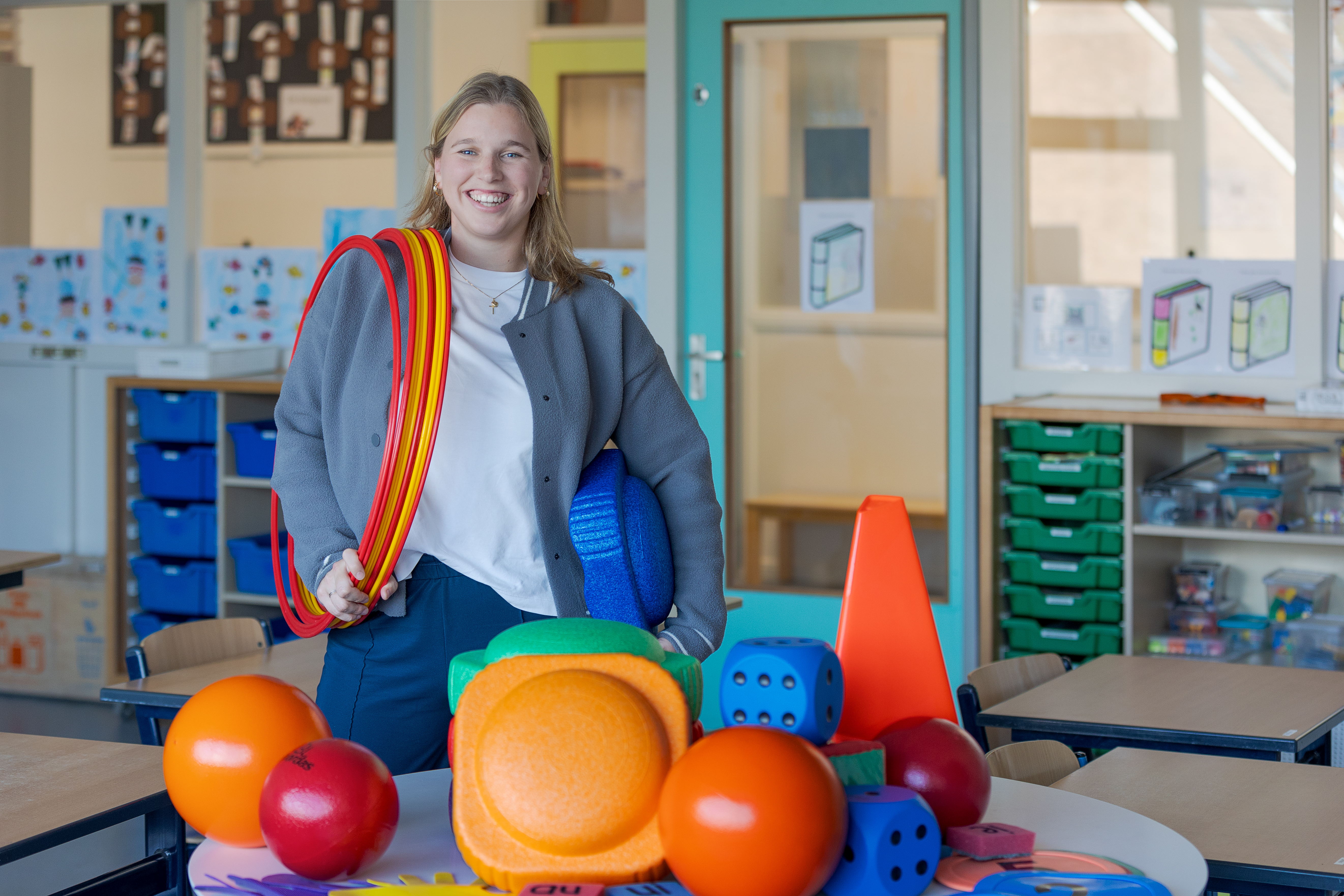 Een propjesdictee in de klas van Milou: leren en bewegen tegelijk